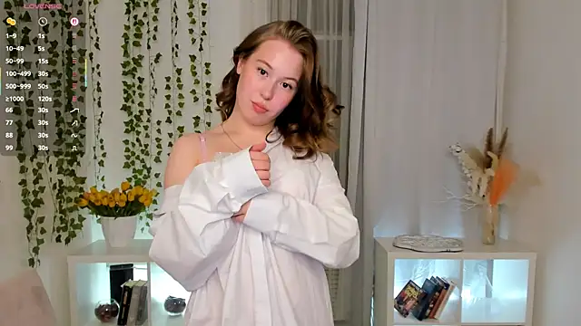 LanaRoselle online show from 05/01/26, 09:31