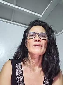 ImYourWoman 55 online show from 05/17/26, 10:21