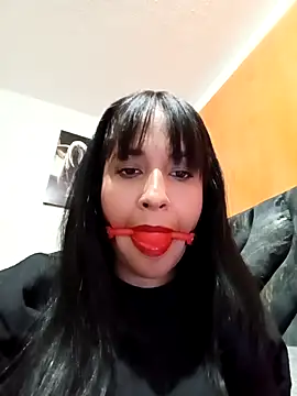 Snapshot of Madame_Deborass chatting on 03/23/26, 04:07 Madame Deborass online show from 03/23/26, 04:07