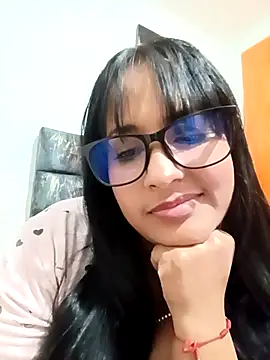 Snapshot of Madame_Deborass chatting on 03/13/26, 07:52 Madame Deborass online show from 03/13/26, 07:52