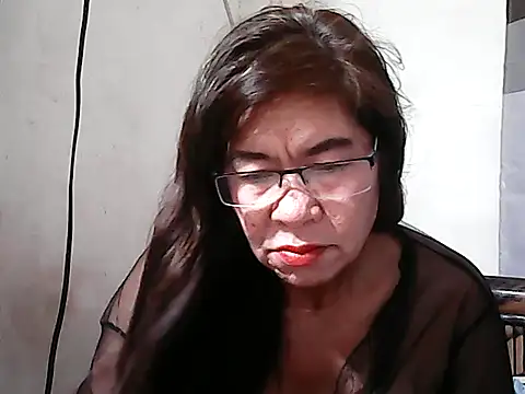 Hottestsexxy Elynnn online show from 04/26/26, 05:38