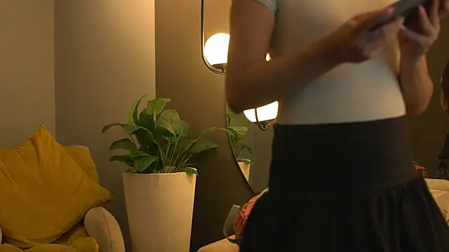 Snapshot of Ariaa_Isabell chatting on 07/17/26, 06:38 Ariaa Isabell online show from 07/17/26, 06:38