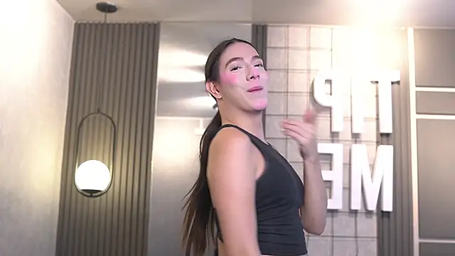 Ariaa Isabell online show from 05/16/26, 01:21