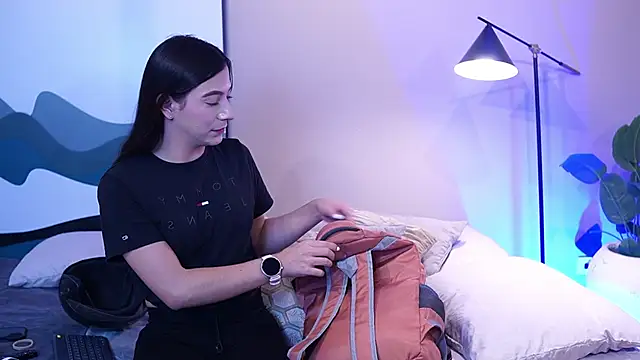 Ariaa Isabell online show from 02/03/26, 06:24