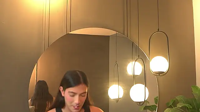 Ariaa Isabell online show from 04/10/26, 06:59