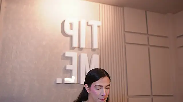 Ariaa Isabell online show from 05/06/26, 06:56