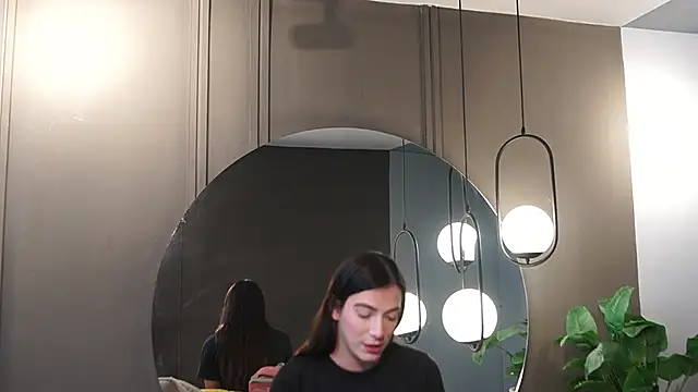 Ariaa Isabell online show from 03/06/26, 06:36