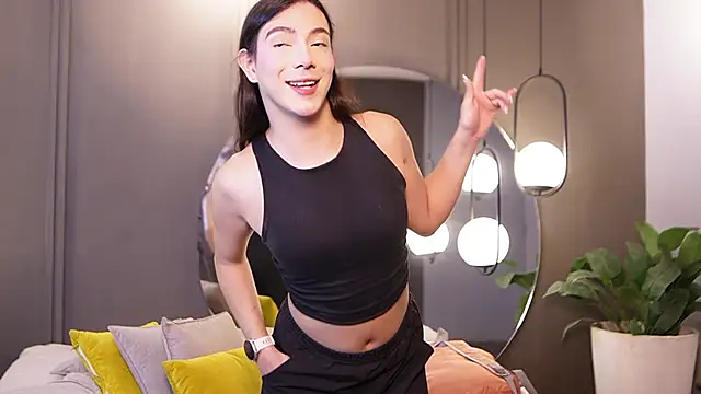 Ariaa Isabell online show from 04/15/26, 06:34