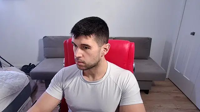 Snapshot of Sand0w chatting on 12/04/25, 05:23 Sand0w online show from 12/04/25, 05:23