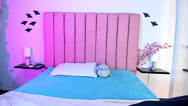 TerumiKitty online show from 11/20/25, 08:53