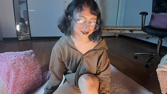 TerumiKitty online show from 01/12/26, 10:03