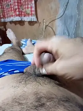 NAUFRAGO 17CM online show from 12/17/25, 12:26