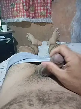 NAUFRAGO 17CM online show from 06/28/26, 02:18