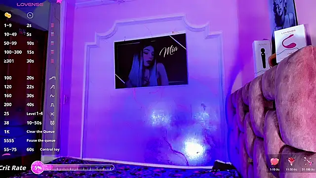 LADY-HOT-SEXY- online show from 07/06/26, 01:23
