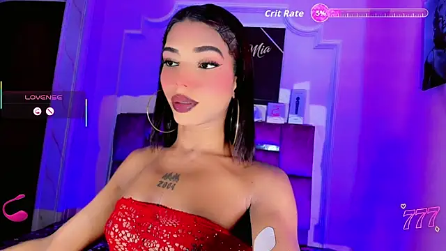 Snapshot of LADY-HOT-SEXY- chatting on 06/01/26, 12:22 LADY-HOT-SEXY- online show from 06/01/26, 12:22