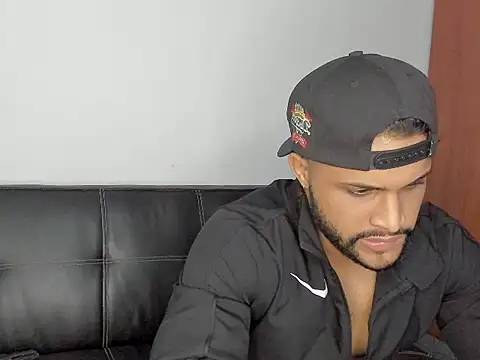 Pier Simons online show from 10/02/25, 05:44