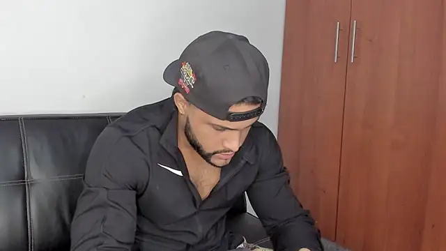 Pier Simons online show from 10/16/25, 10:56