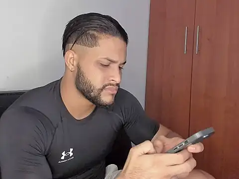 Pier Simons online show from 10/12/25, 06:59