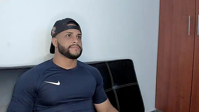 Pier Simons online show from 10/19/25, 10:18