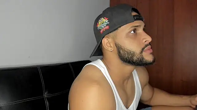 Pier Simons online show from 11/21/25, 09:08