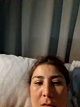 Snapshot of KatyPerra2 chatting on 09/30/25, 12:16 KatyPerra2 online show from 09/30/25, 12:16