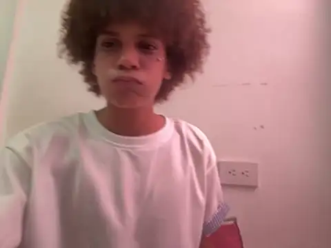 Max Rain online show from 06/07/26, 05:07