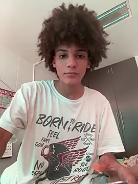 Max Rain online show from 04/03/26, 06:25