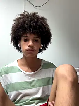 Max Rain online show from 12/02/25, 03:41