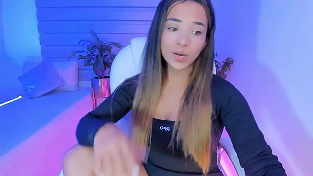 Chloe Rain online show from 05/16/26, 01:48
