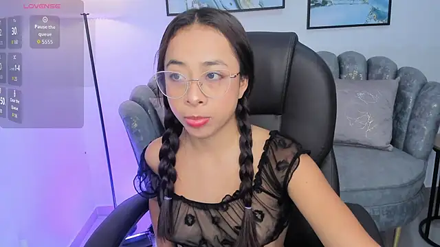 July Adams online show from 11/26/25, 04:56