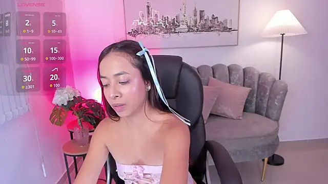 Snapshot of July_Adams chatting on 02/15/26, 09:36 July Adams online show from 02/15/26, 09:36