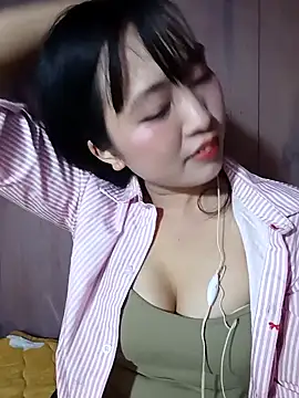 Snapshot of dimny_sex chatting on 09/27/25, 03:07 dimny sex online show from 09/27/25, 03:07