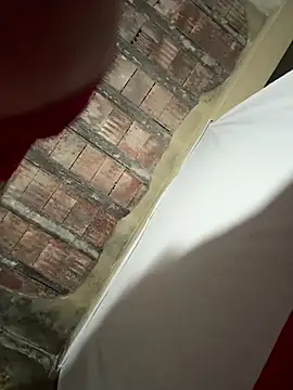 Chloe Leaozinho online show from 02/07/26, 07:33