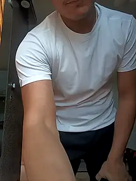 yourcrush0123 online show from 02/05/26, 07:04