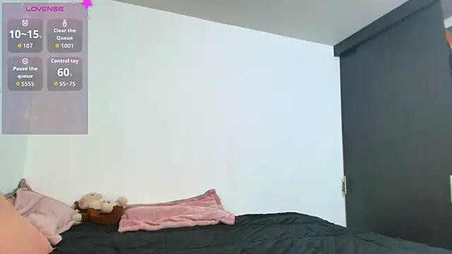 Snapshot of Meelisa_Reed chatting on 07/14/26, 12:10 Meelisa Reed online show from 07/14/26, 12:10