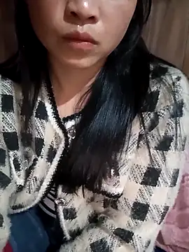 Tiyir597 online show from 12/15/25, 02:56