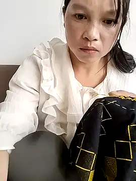 Tiyir597 online show from 03/28/26, 02:12