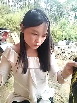 Tiyir597 online show from 10/12/25, 04:03