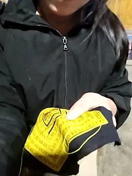 Tiyir597 online show from 01/11/26, 04:41