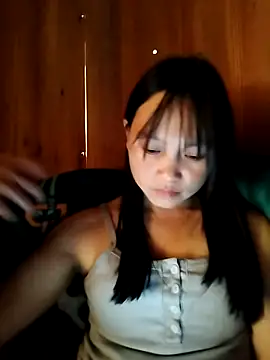 Tiyir597 online show from 10/22/25, 04:34