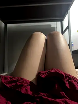 Snapshot of Phayphay77 chatting on 09/10/25, 01:43 Phayphay77 online show from 09/10/25, 01:43