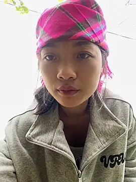 Phayphay77 online show from 11/04/25, 03:43