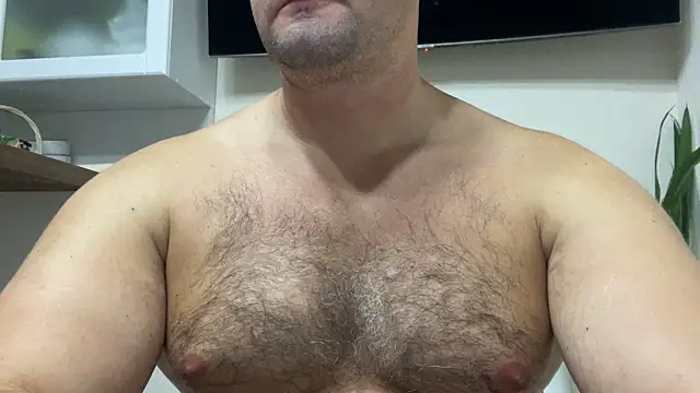 BrianJohnson  online show from 10/03/25, 04:19