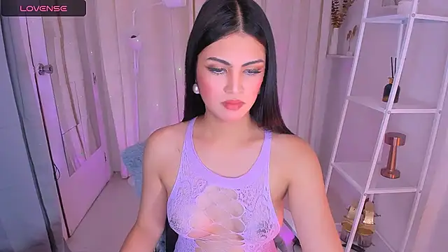 Snapshot of MS_HAILEY chatting on 12/05/25, 12:04 MS HAILEY online show from 12/05/25, 12:04