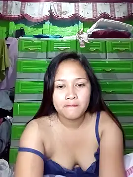 pretty me092121 online show from 12/13/25, 08:04