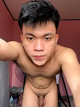 Snapshot of JerichoGutierez chatting on 10/26/25, 06:14 JerichoGutierez online show from 10/26/25, 06:14