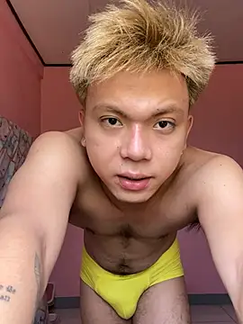 JerichoGutierez online show from 04/15/26, 02:28
