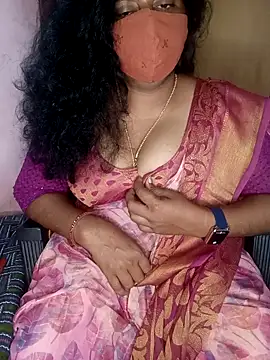 Jessi 25 online show from 11/18/25, 08:12