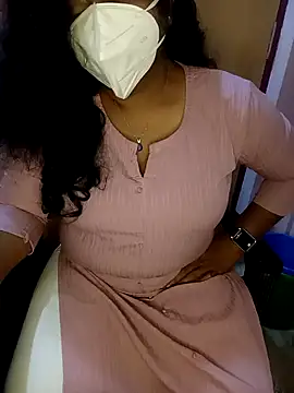 Jessi 25 online show from 03/08/26, 12:30