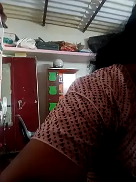 Jessi 25 online show from 02/14/26, 09:20